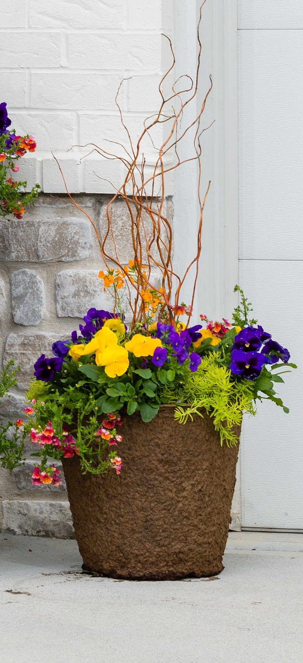 Sunny Days - Medium Round Drop In